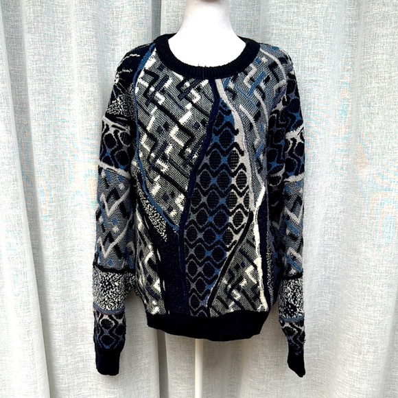Alan Stuart Black and Blue abstract coogie style Crew Neck Sweater